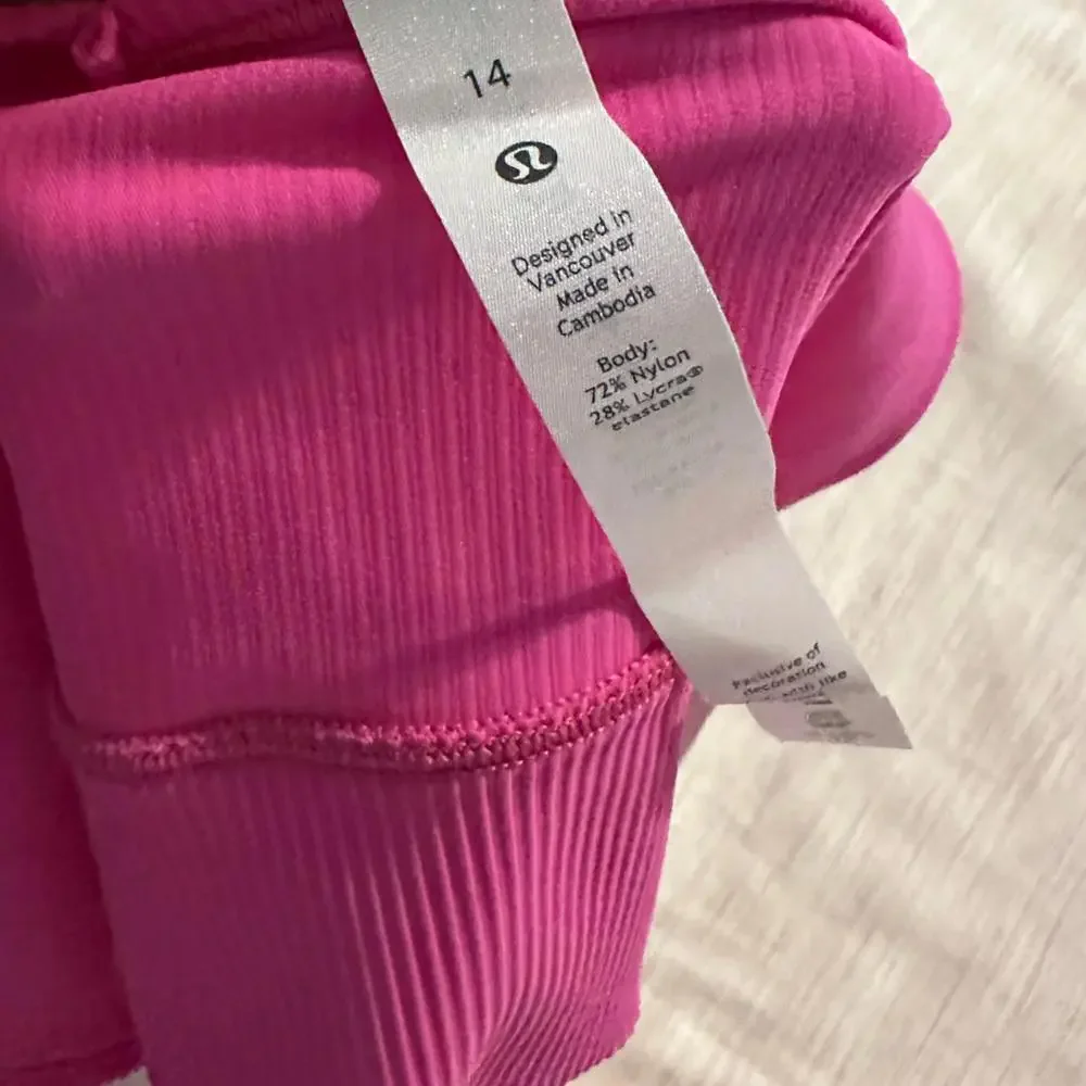 lululemon Athletica Power Pivot Tank